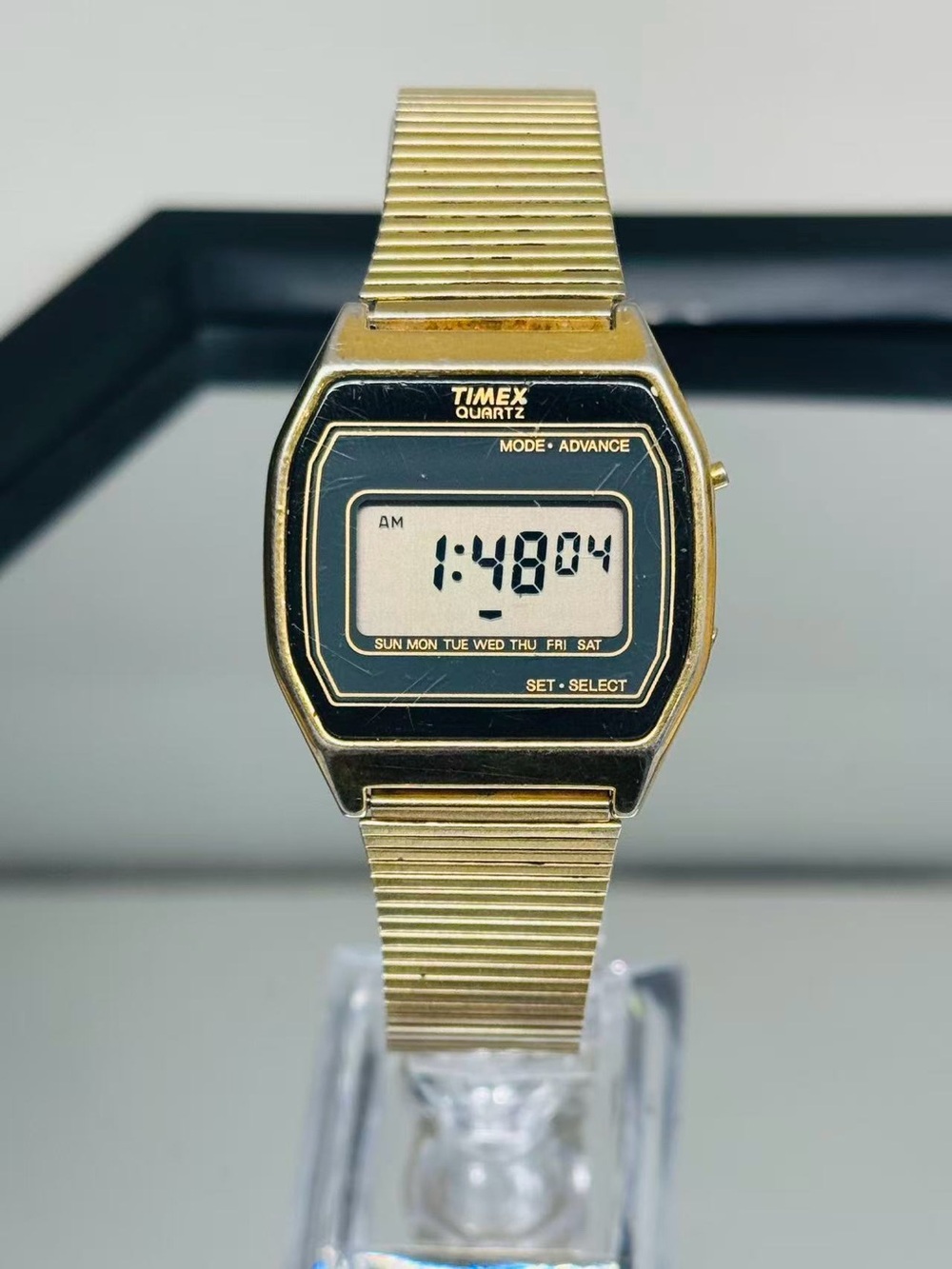 Vintage Timex Quartz Digital Watch Gold Tone 34mm New Battery Retro LCD Working